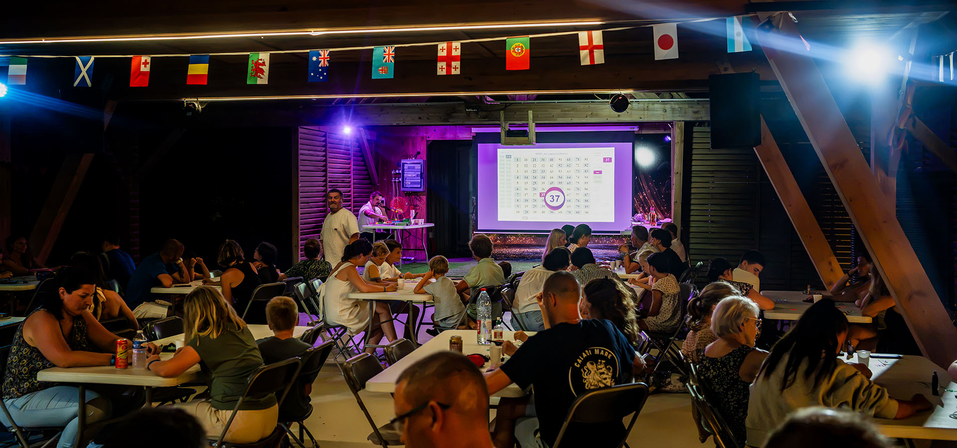 Camping san damiano animation soiree loto salle et ecran