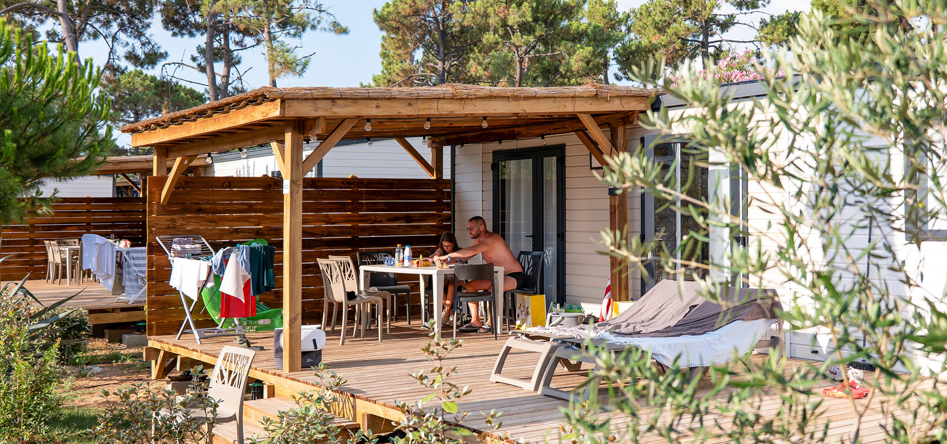 Camping san damiano bungalow giraglia terrasse